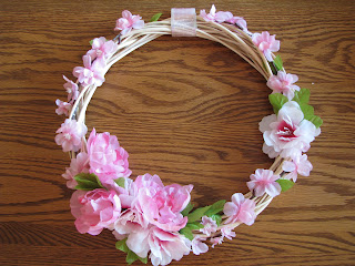 Baby Shower Prayer Wreath just flowers