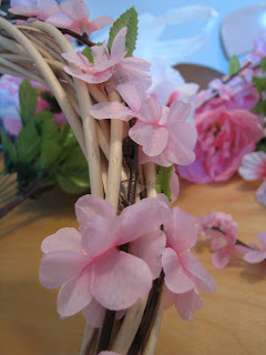 Baby Shower Prayer Wreath close up